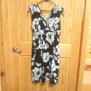Jones and Anna Contemporary XL Dress